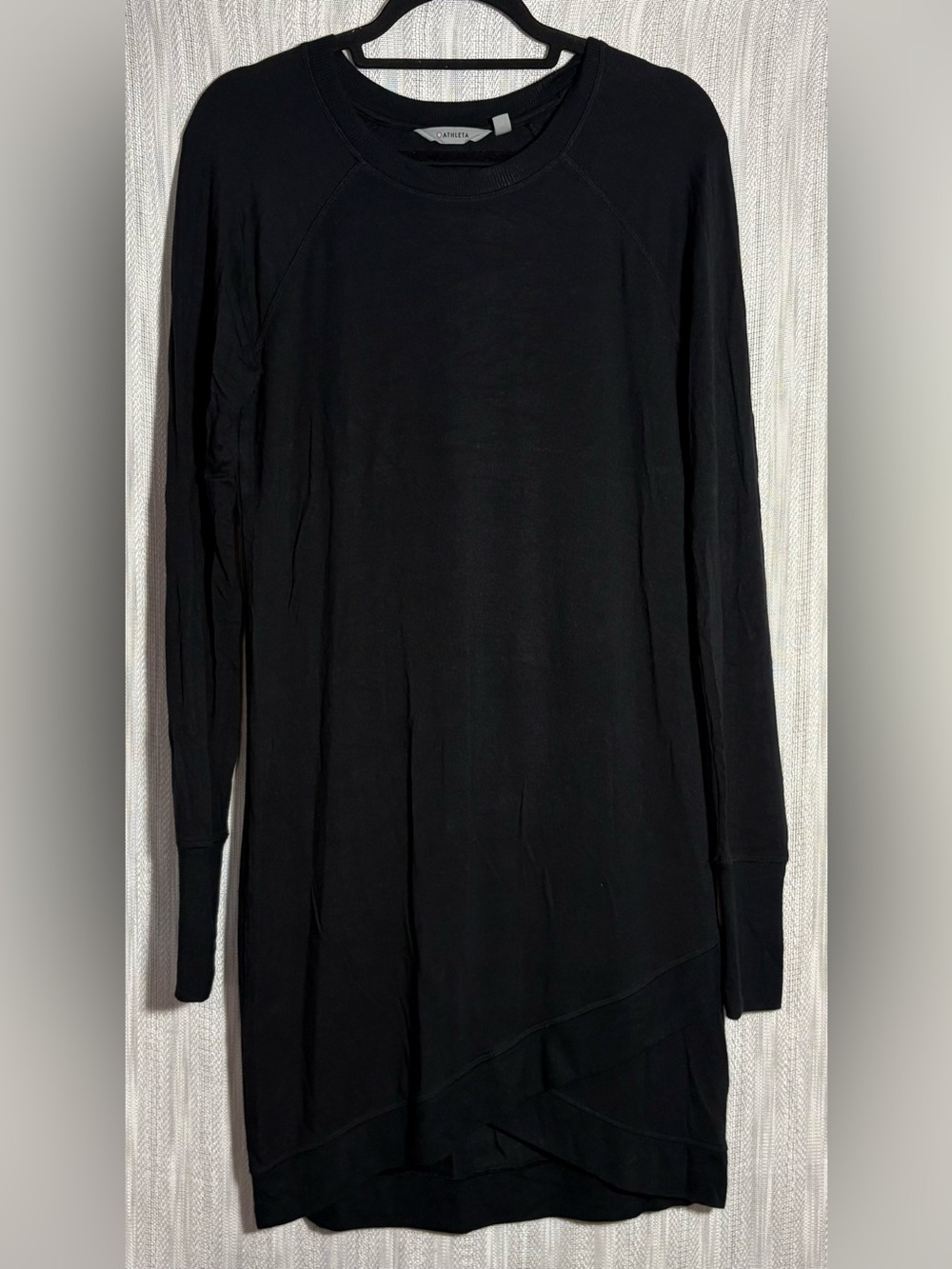 Athleta Black Crewneck long sleeve dress